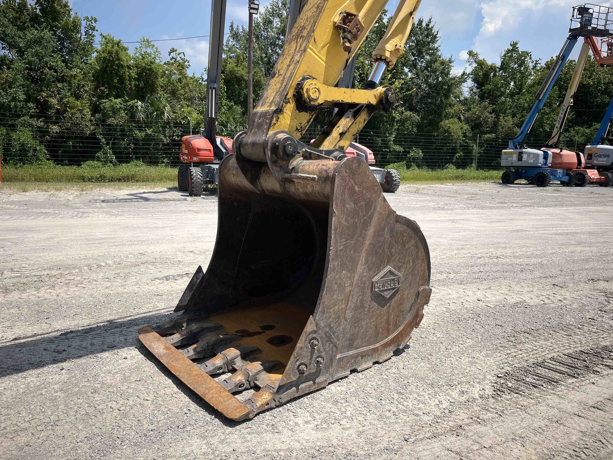 2019 Komatsu PC360 LC-11-24