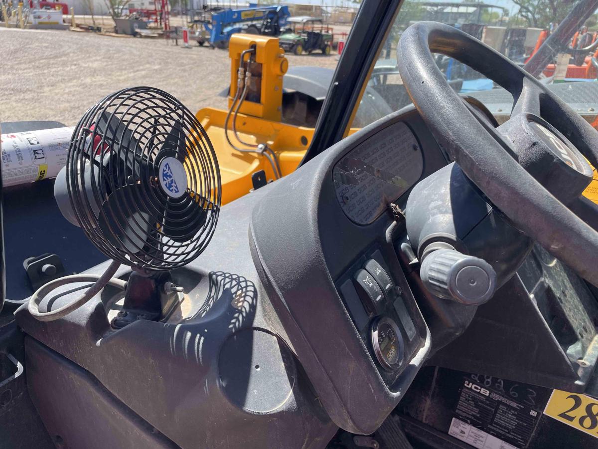 2023 JCB 509-42