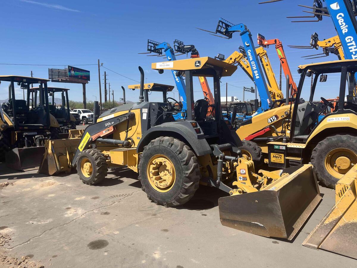 2018 John Deere 210LEP-2