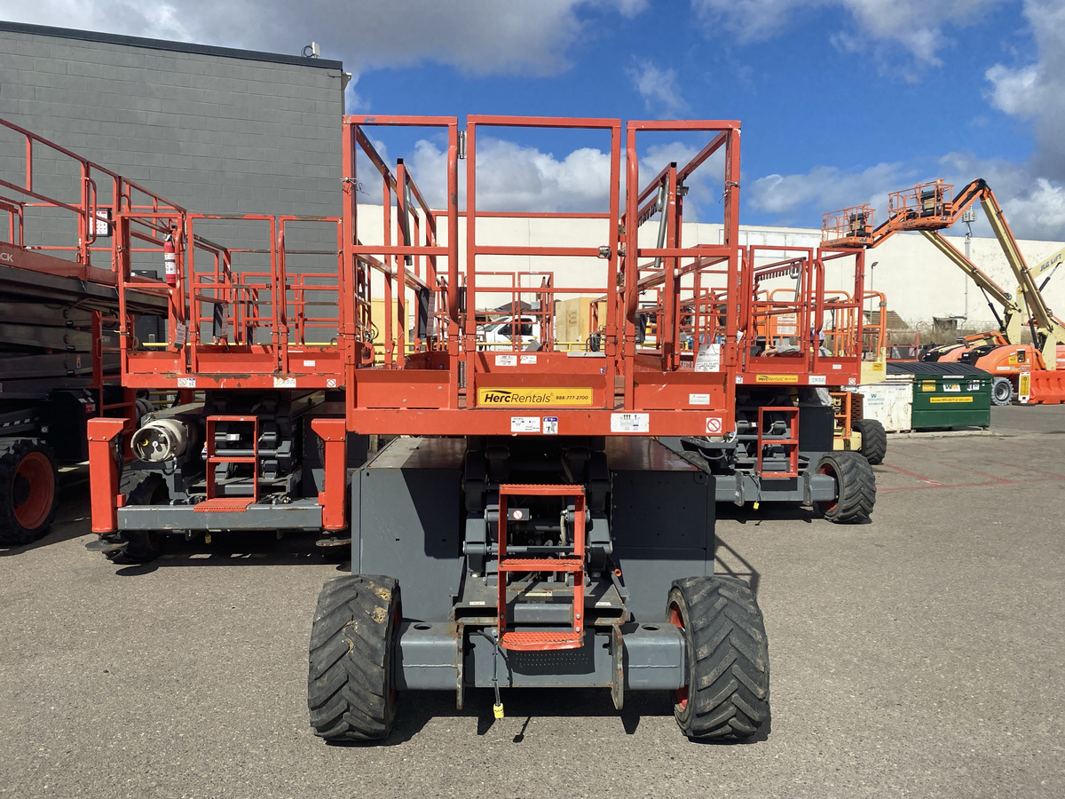 2019 Skyjack SJ-6832RT-2