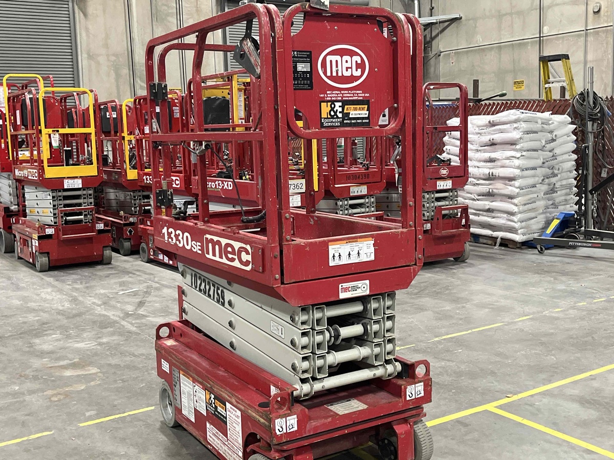 2017 MEC 1330SE-4