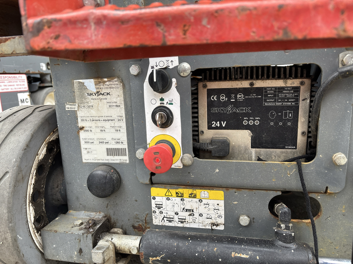 2017 Skyjack SJ3219-6