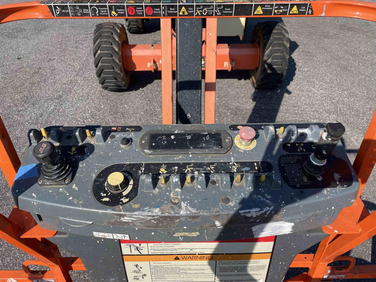 2016 JLG 450AJ-13