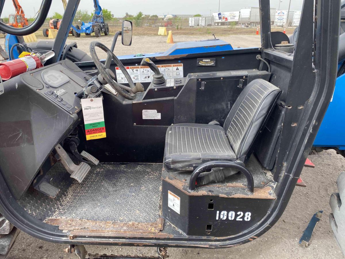 2018 Genie GTH-1056