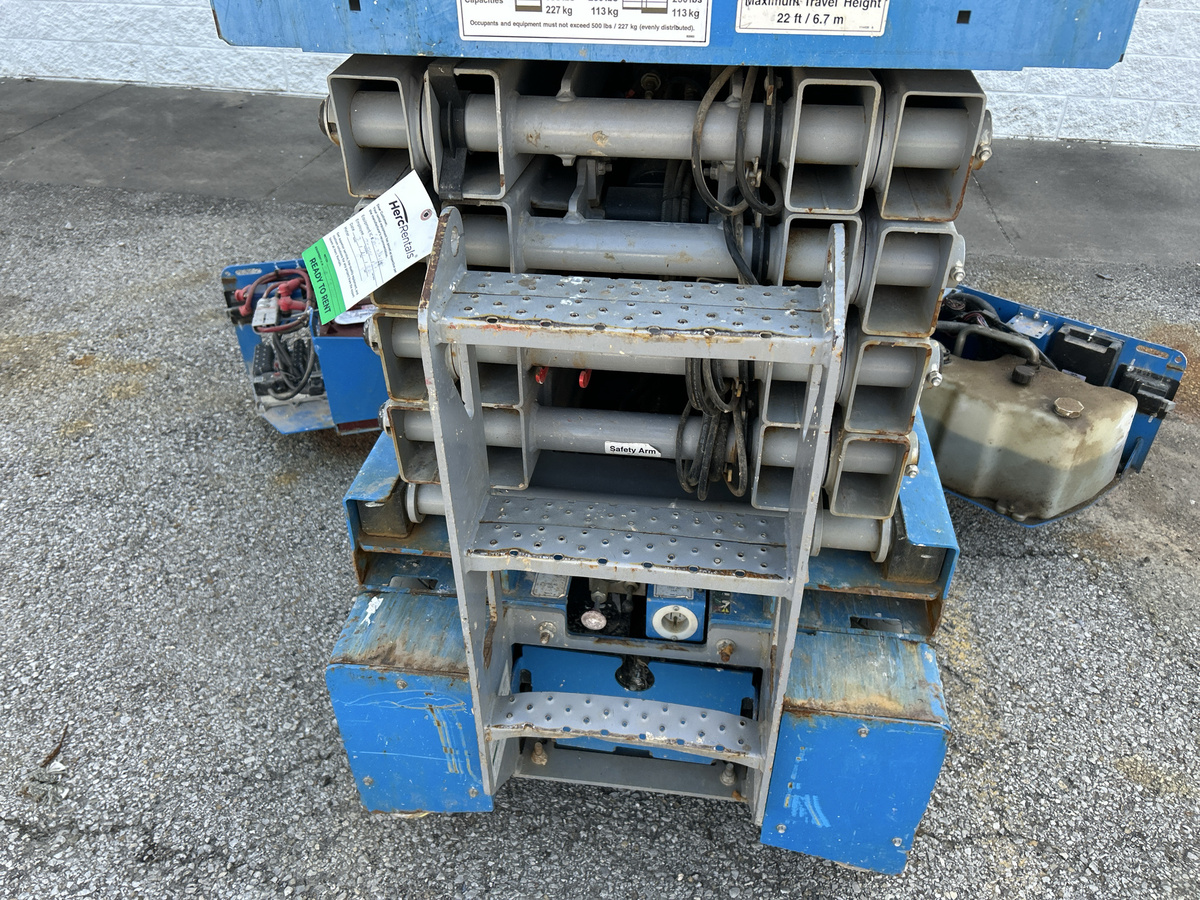 2018 Genie GS-3232-15