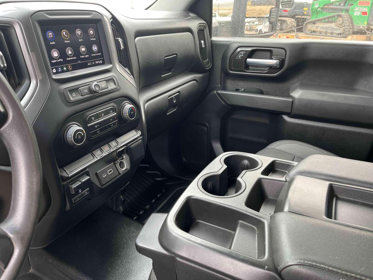 2022 Chevrolet 3500-6