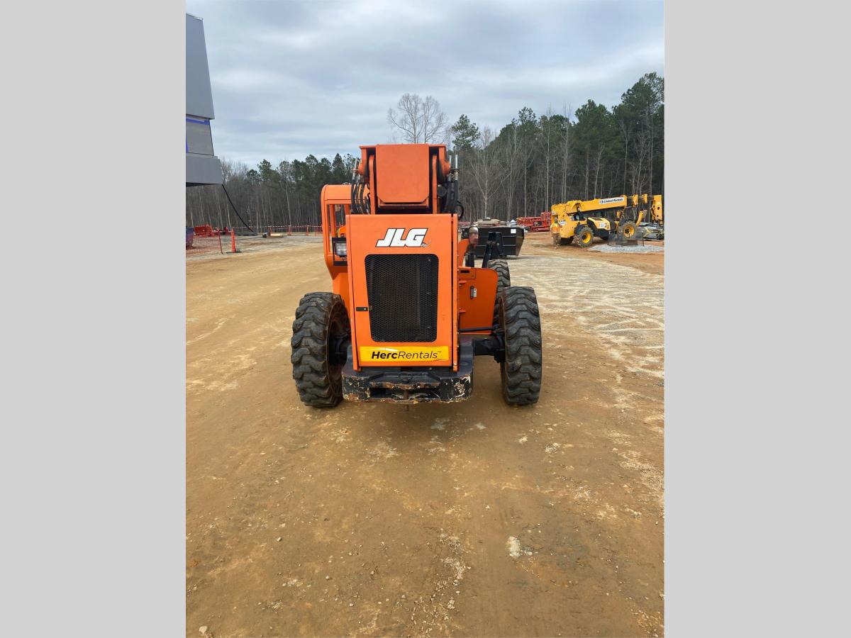 2018 SkyTrak 10054