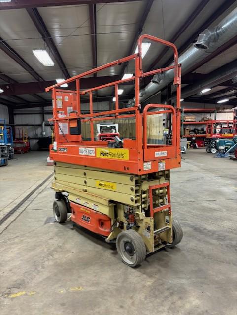 2017 JLG 2632ES-2