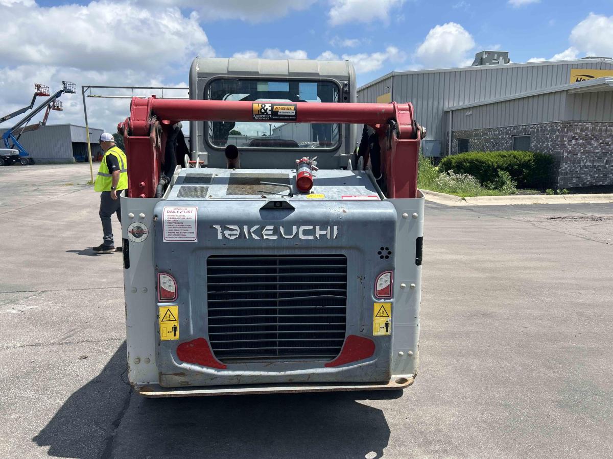 2020 Takeuchi TL10V2-2