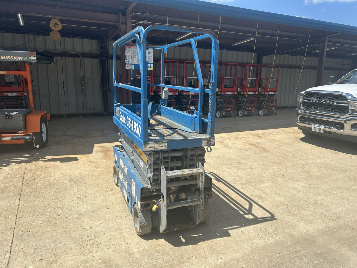 2017 Genie GS-1930-4