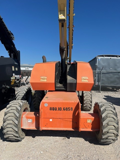 2016 JLG 600S
