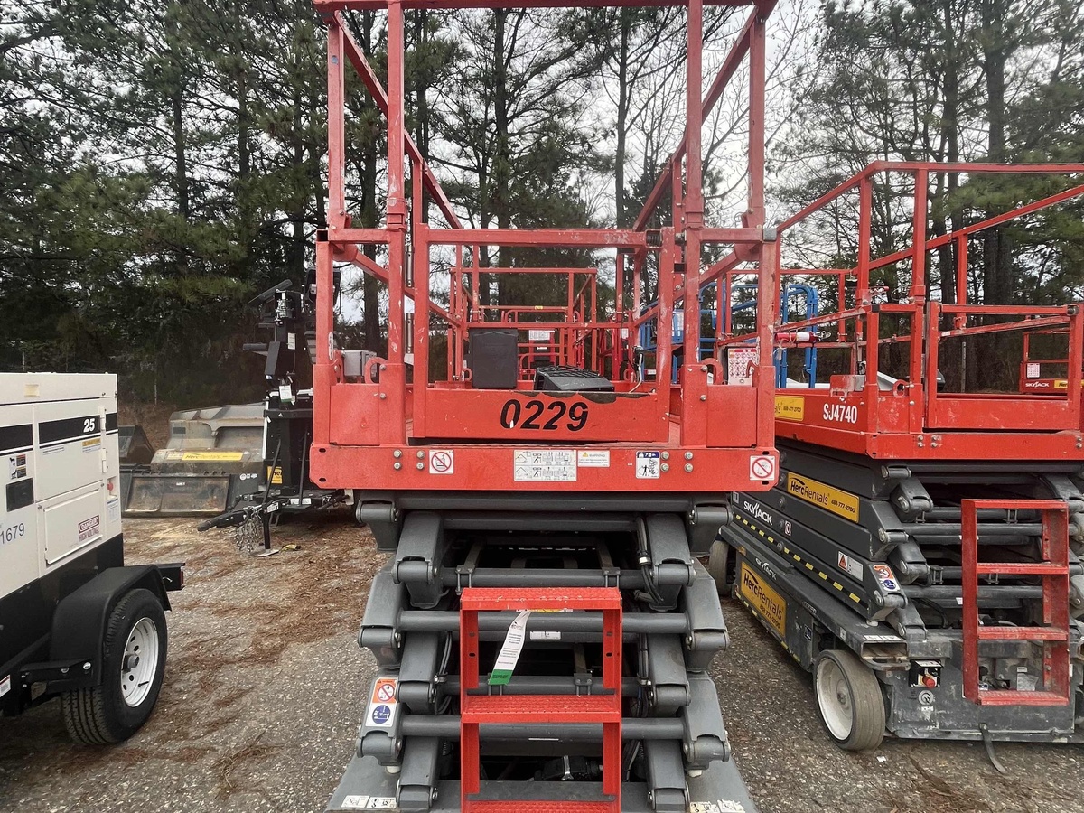 2020 Skyjack SJ4740-3