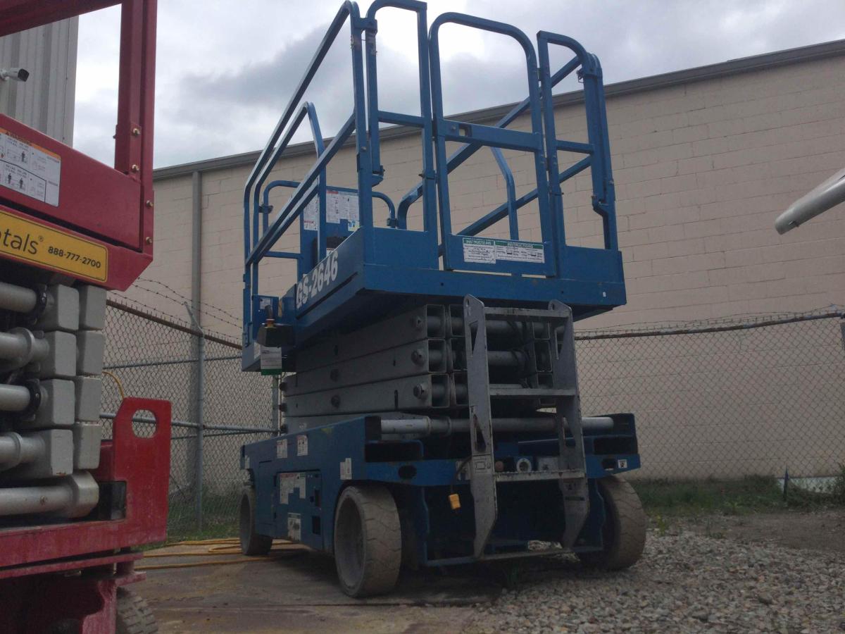 2016 Genie GS-2646