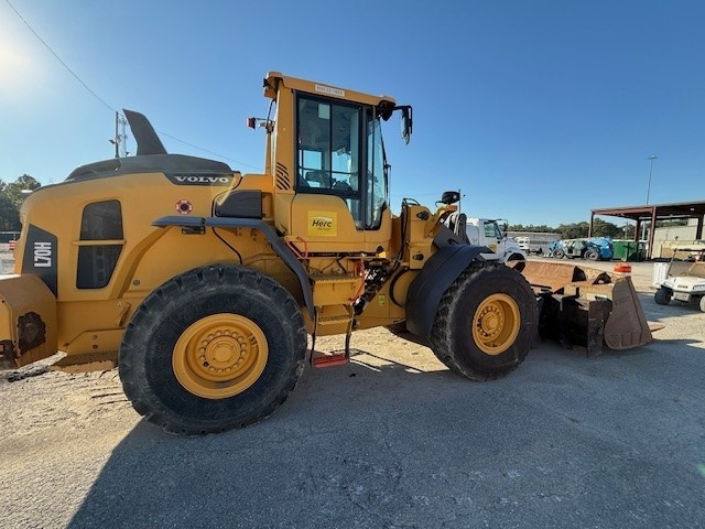2021 Volvo L70H