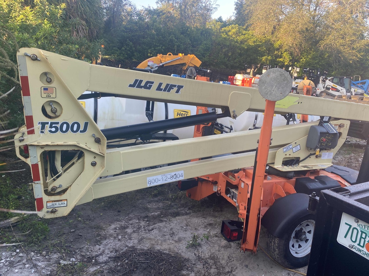 2016 JLG T500J-3