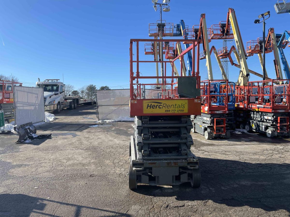 2018 Skyjack SJ4740