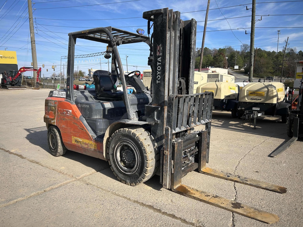 2020 Toyota 8FD45U-8