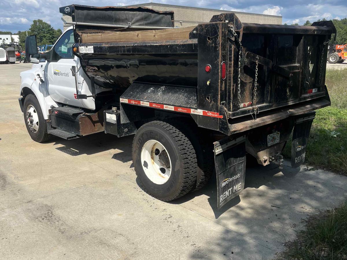 2017 Ford F750