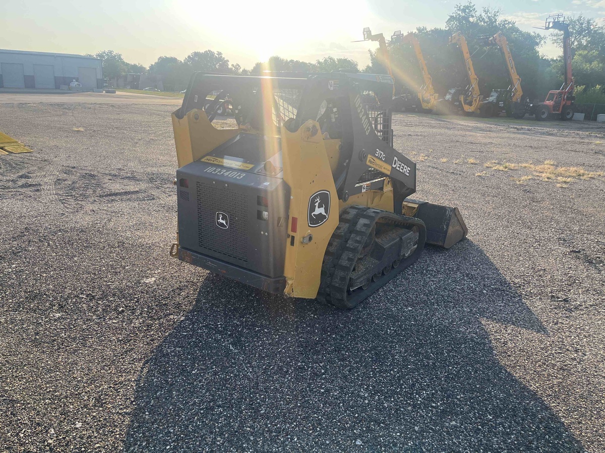 2021 John Deere 317G-7