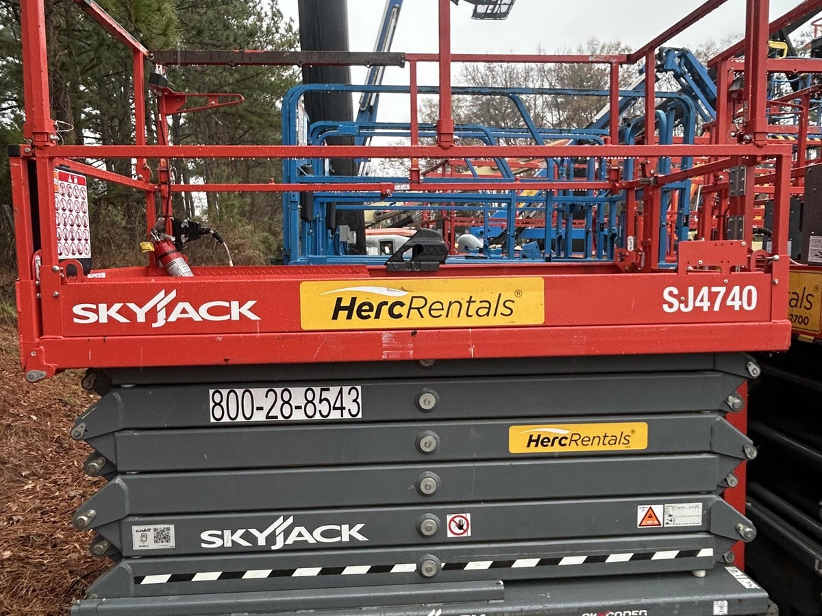 2020 Skyjack SJ4740-3