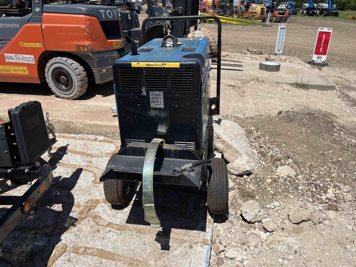 2015 Miller Bobcat 250 LP