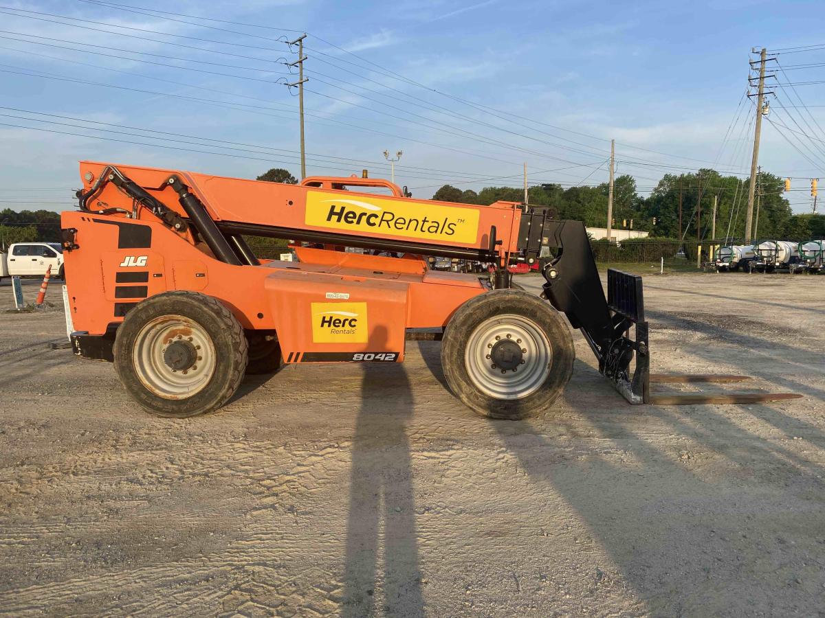 2018 SkyTrak 8042