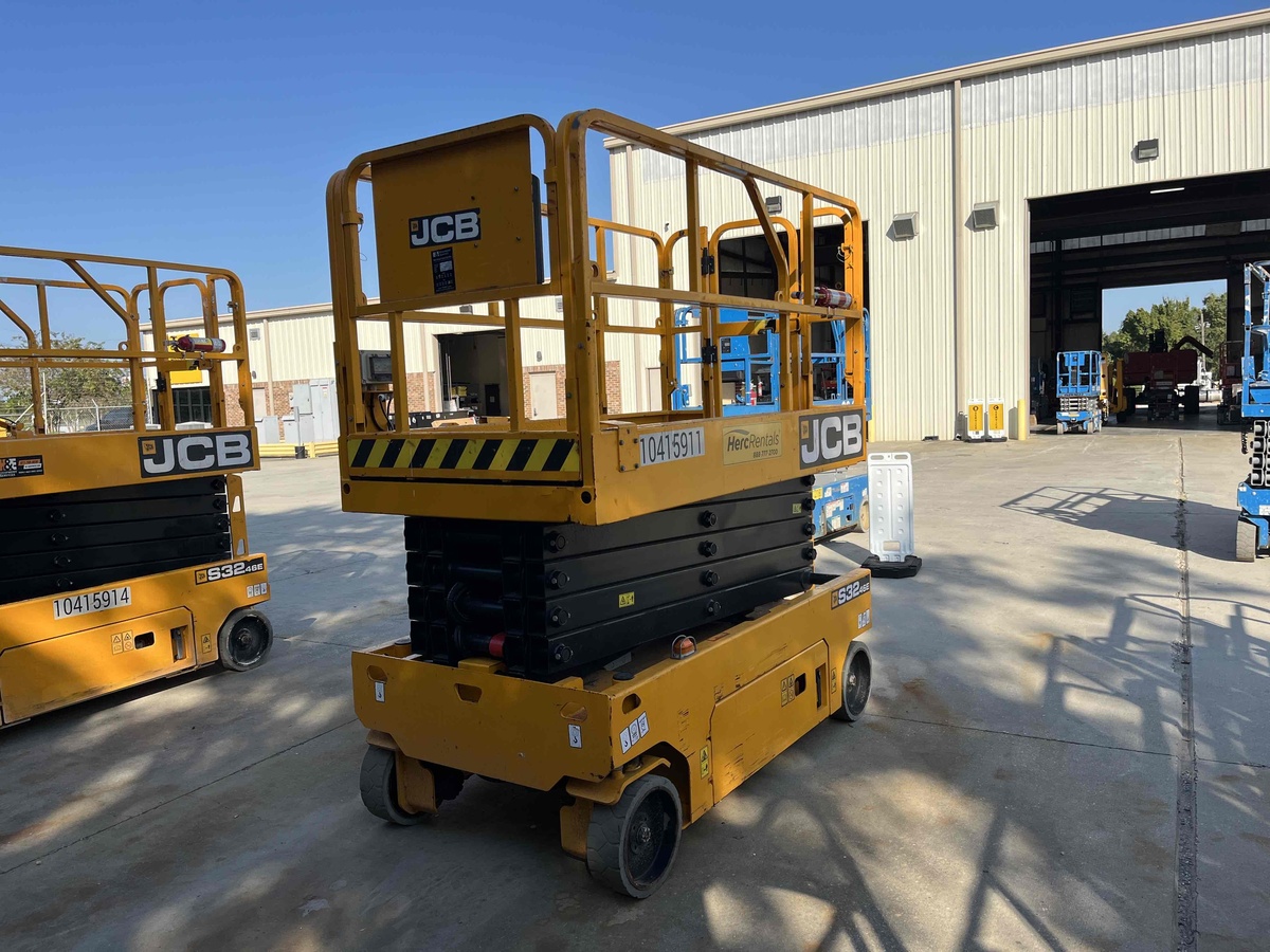 2023 JCB S3246E-6