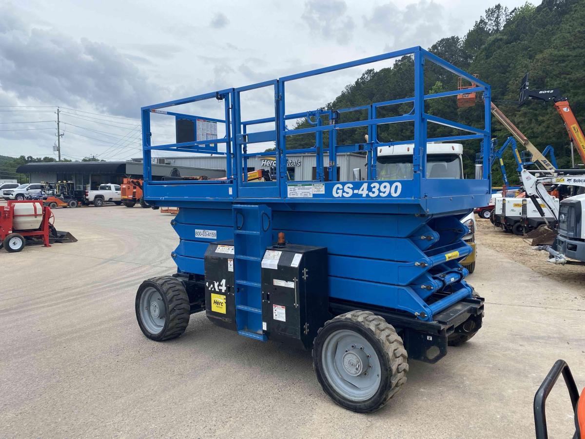 2014 Genie GS-4390 RT