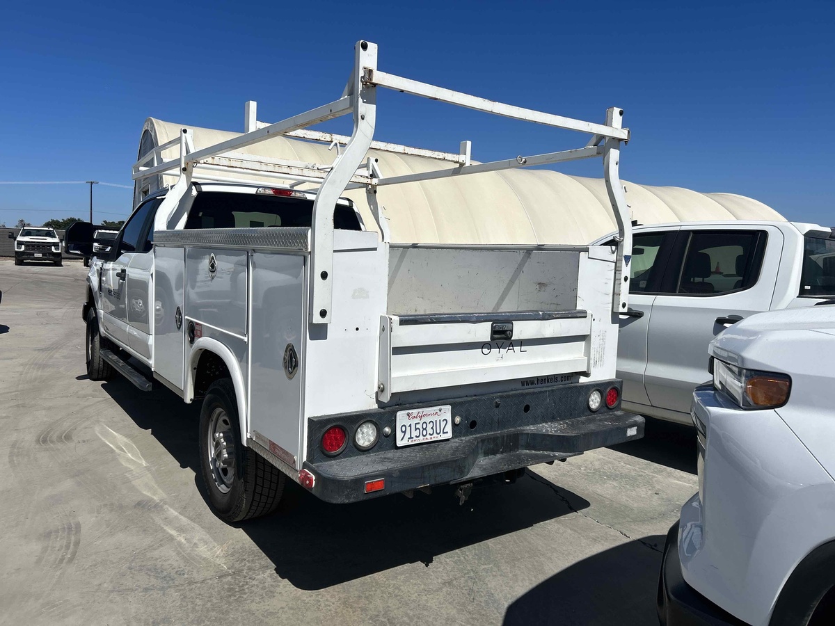 2019 Ford F350-7