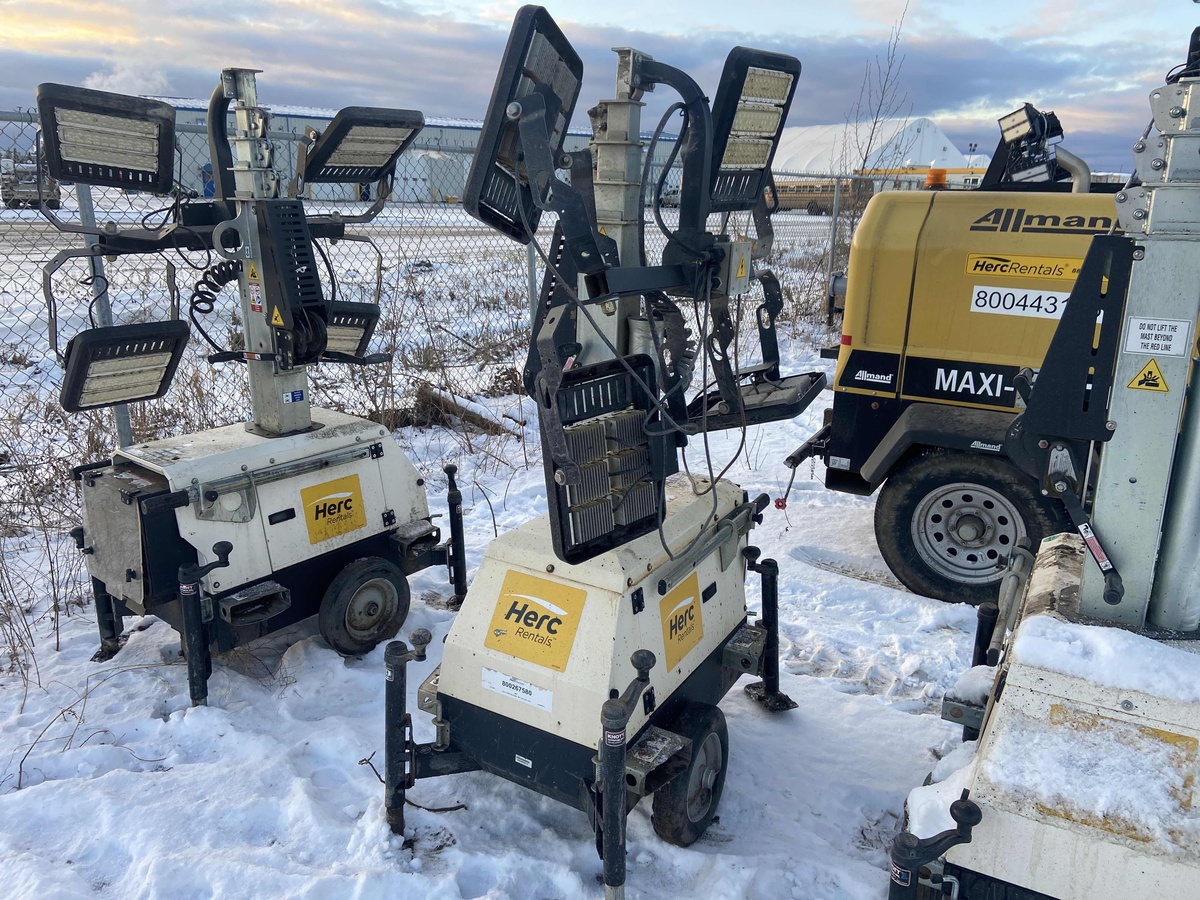 2019 Magnum PLT240-2