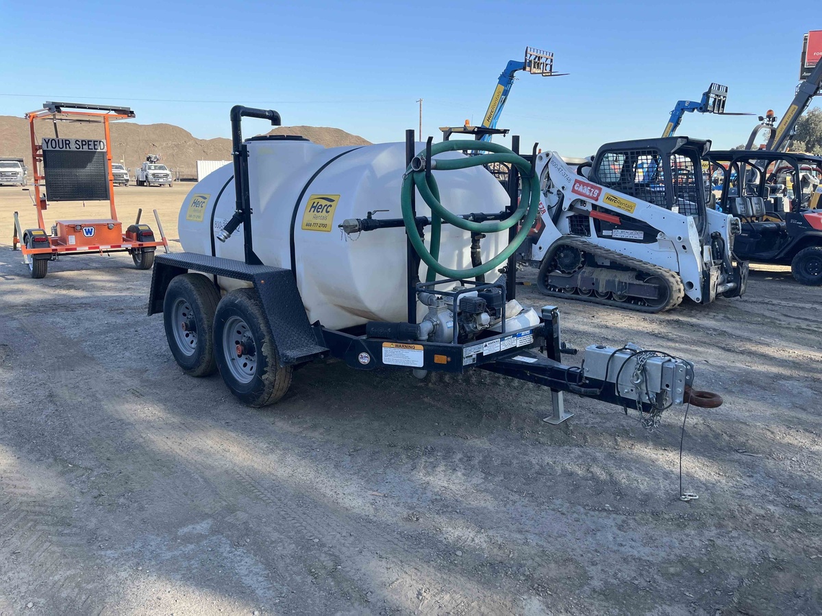 2022 Wylie EXP-800-S (Water Trailer 800 Gal)-3