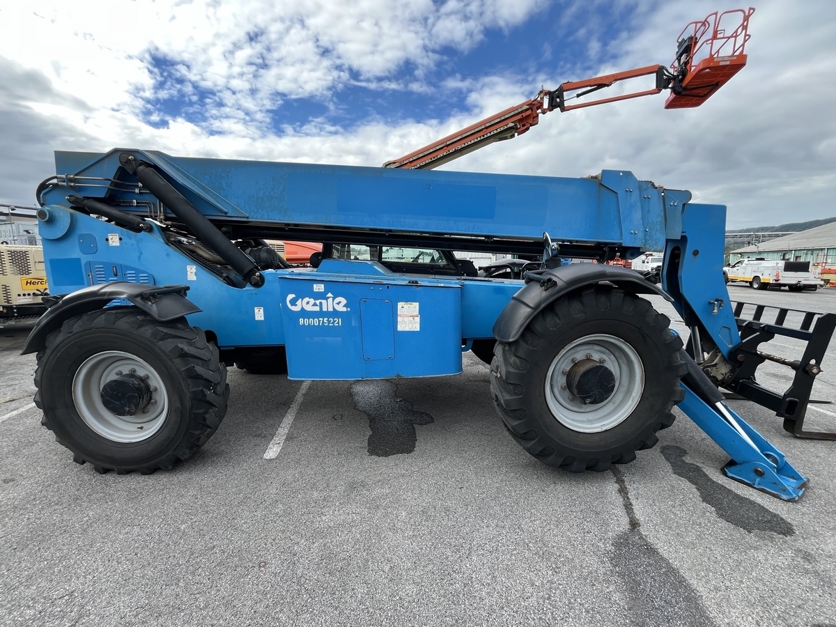 2015 Genie GTH-1056-15