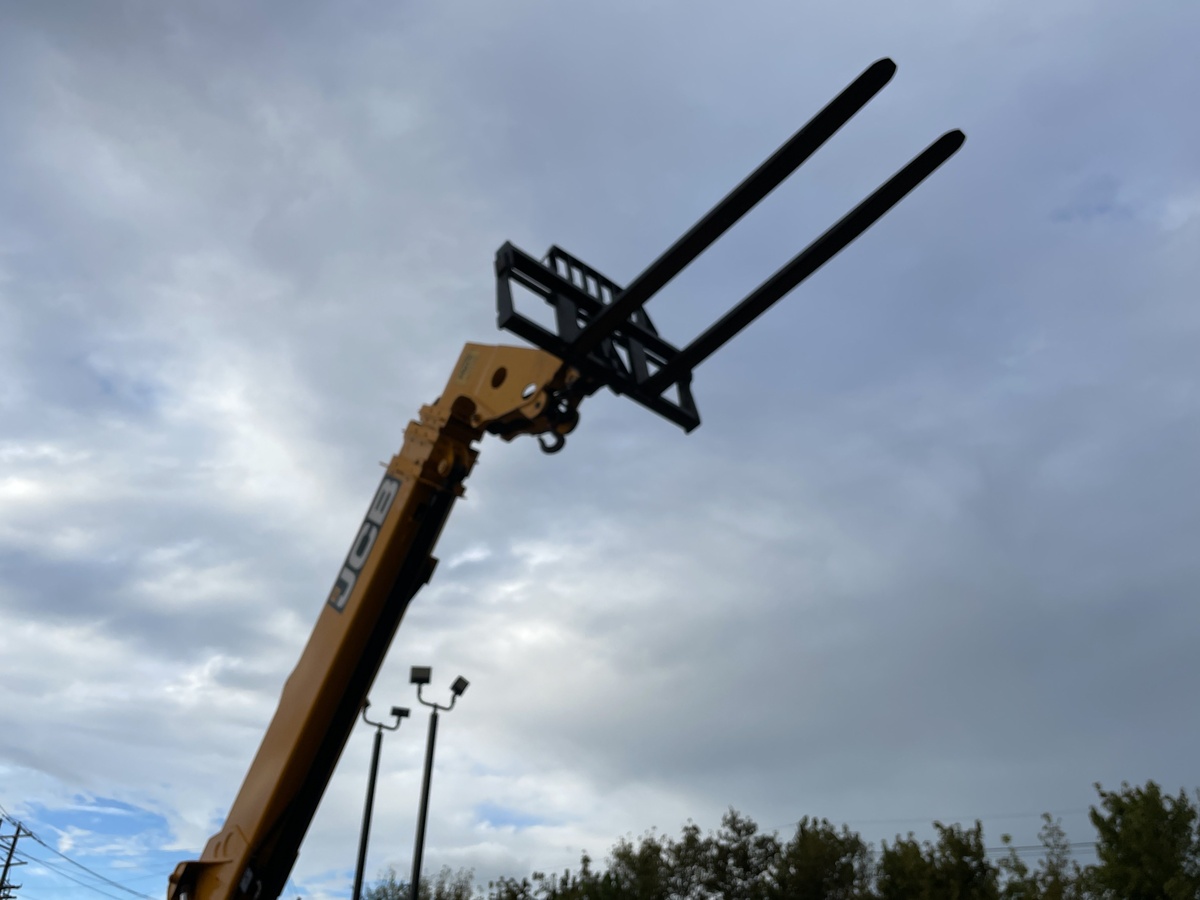 2020 JCB 512-56-2