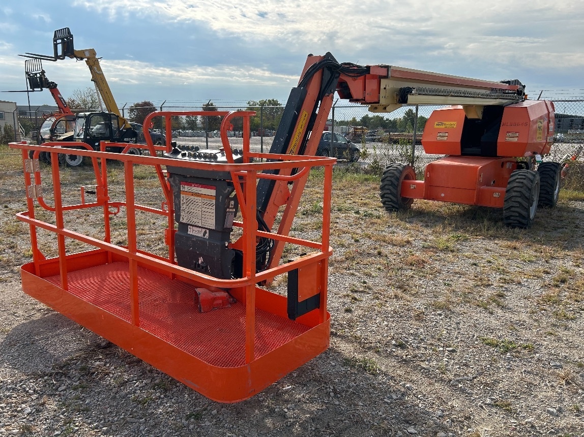 2016 JLG 660SJ-12
