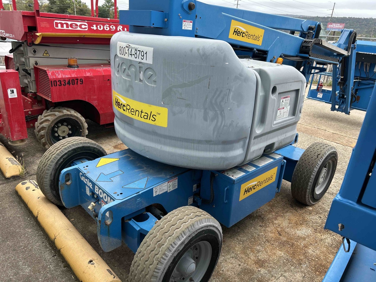 2017 Genie Z-45/25-2