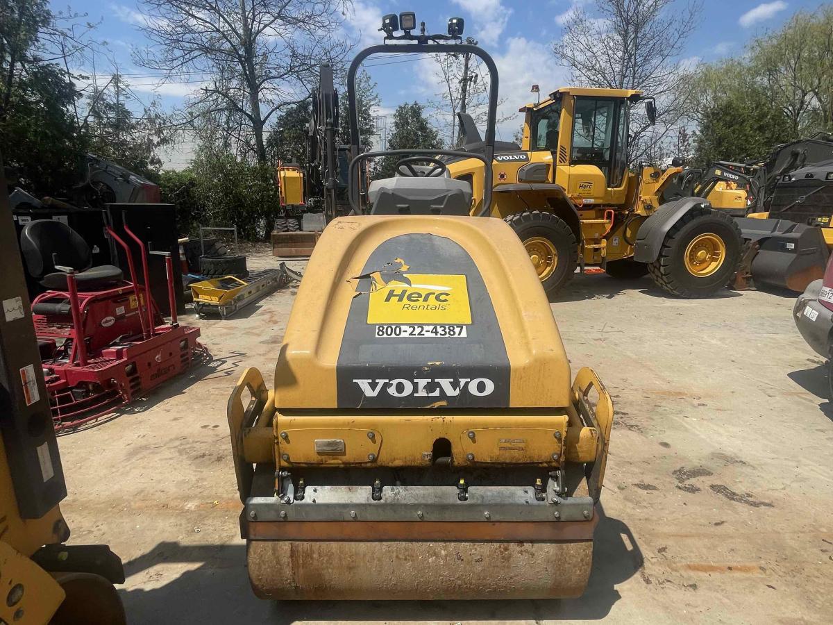 2018 Volvo DD25B