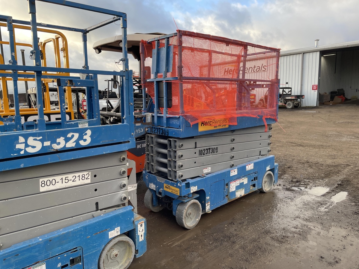 2018 Genie GS-3232-3