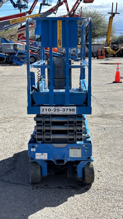2018 Genie GS-1930-2