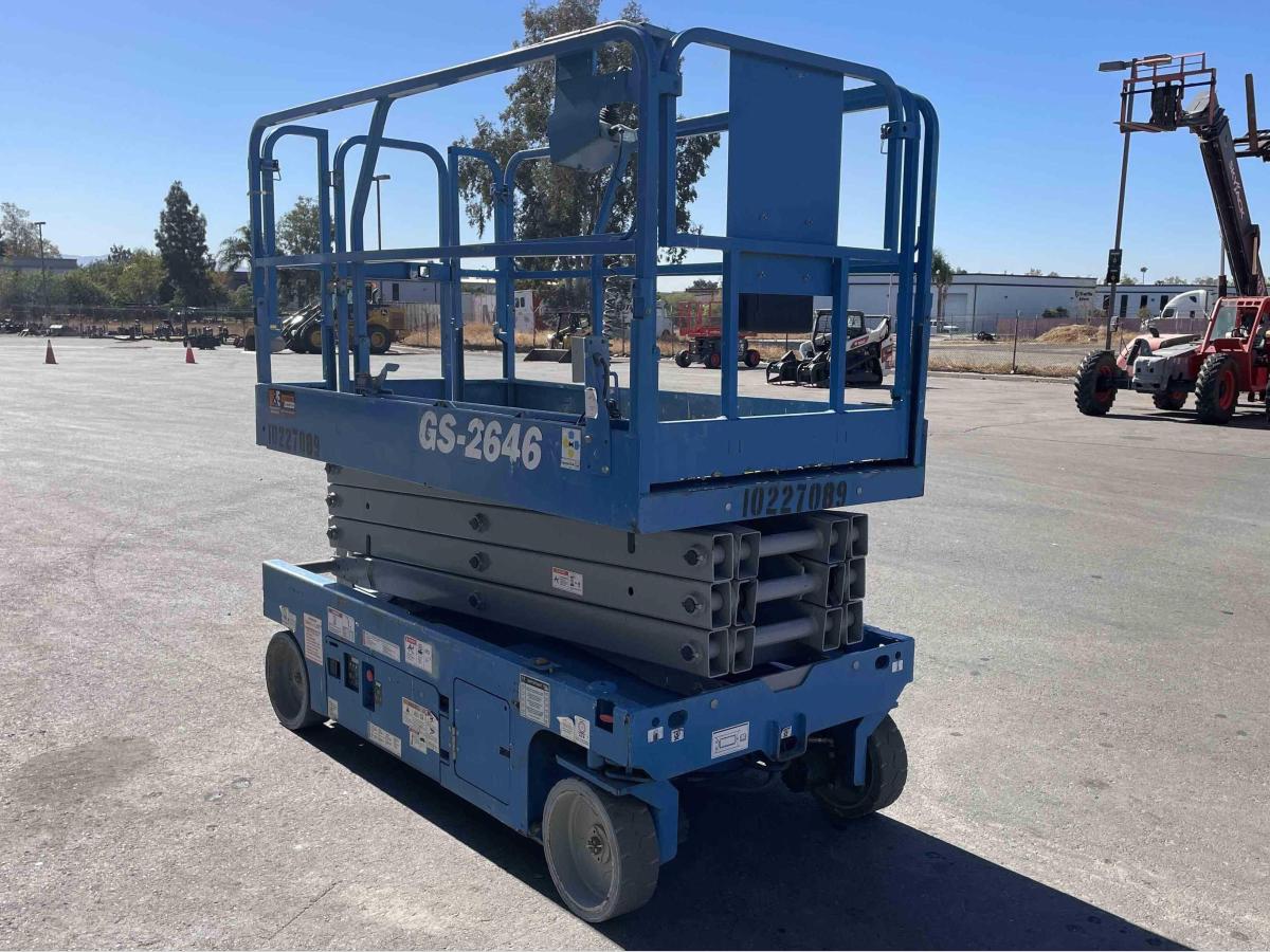 2017 Genie GS-2646