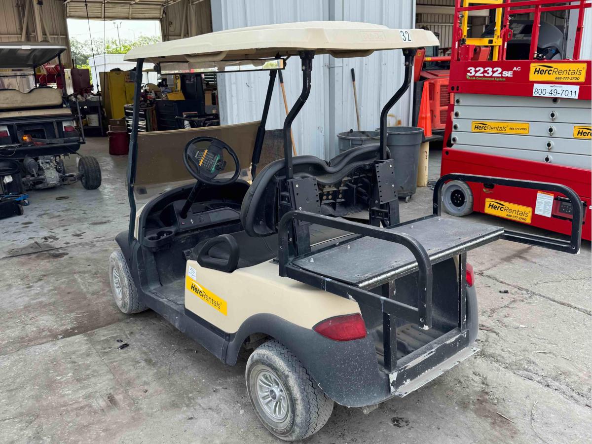 2017 Club Car Precedent