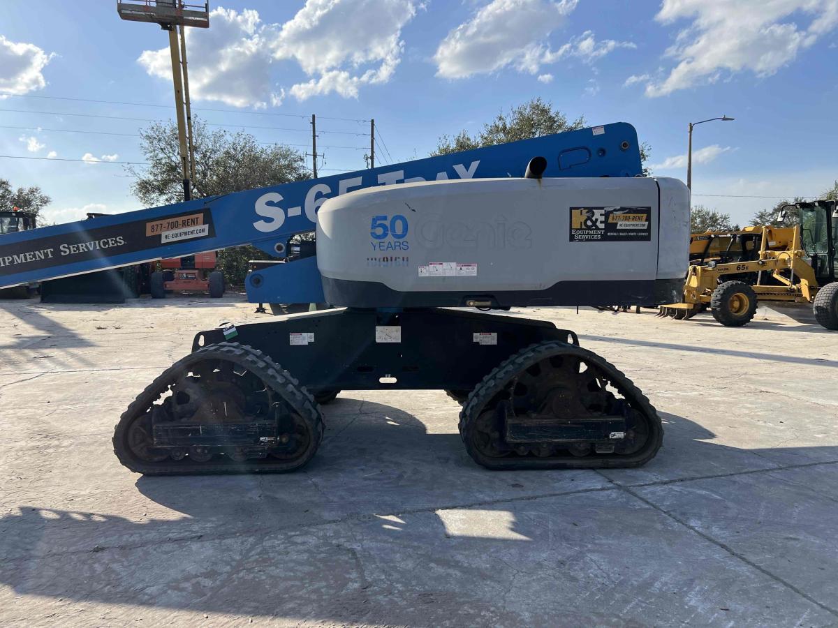 2016 Genie S-65 Trax