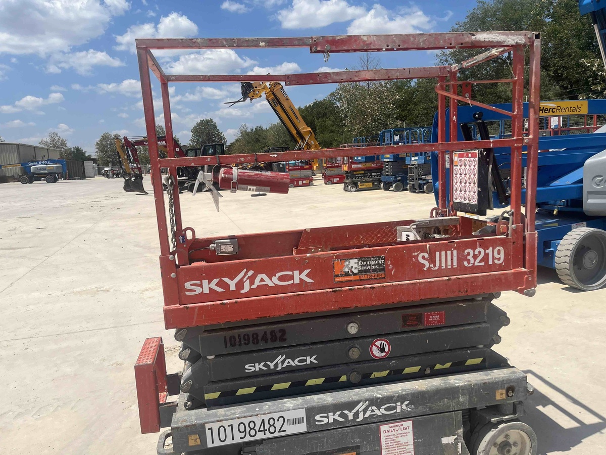 2016 Skyjack SJ3219-9