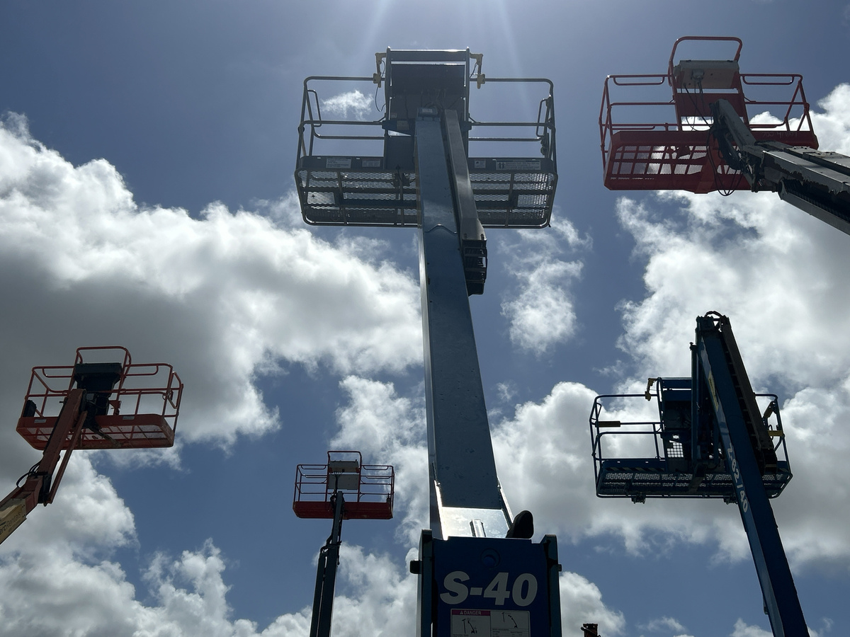 2018 Genie S-40-6