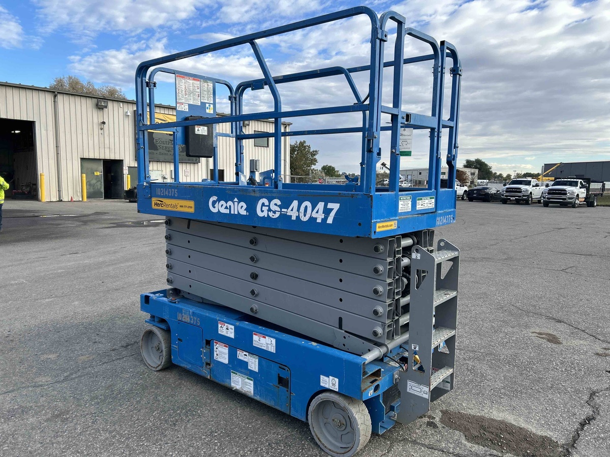 2017 Genie GS-4047-4