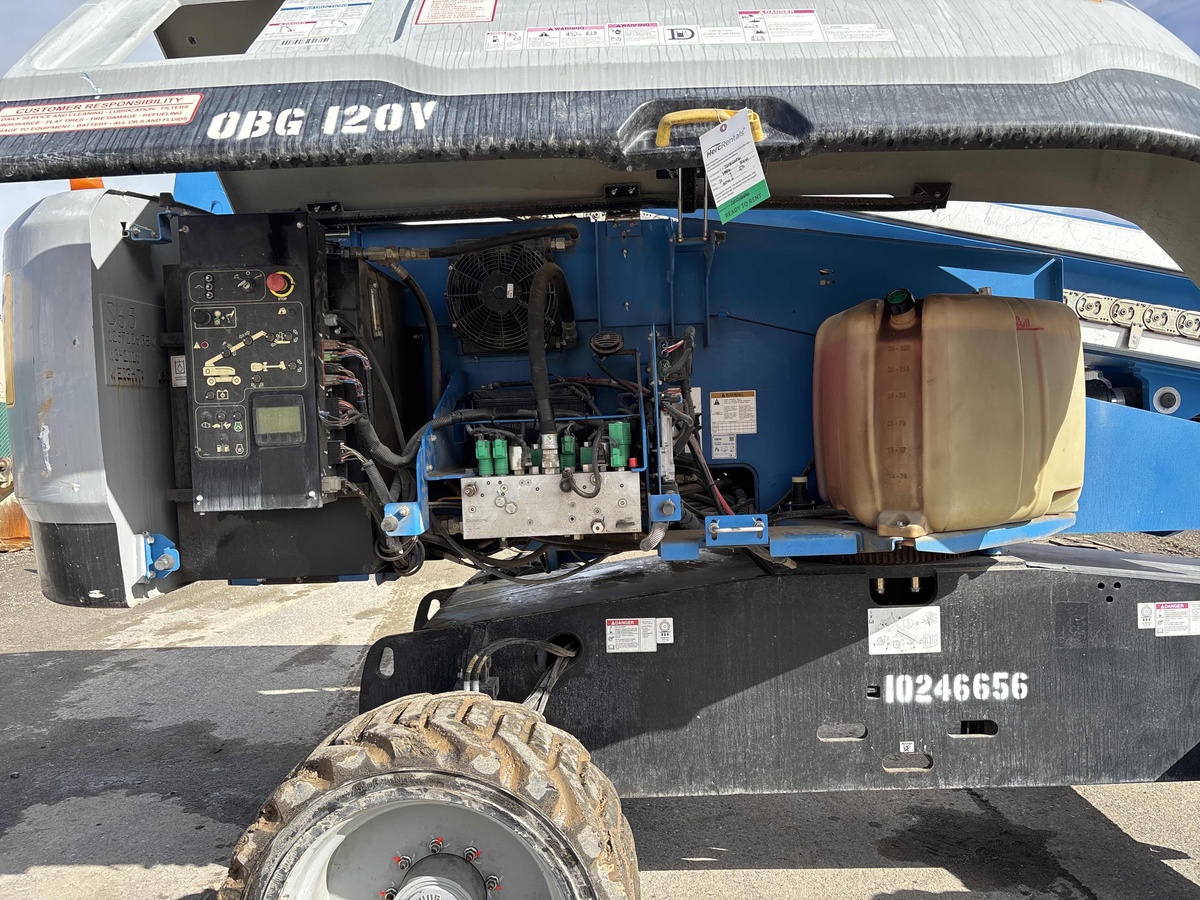 2018 Genie S-65-8