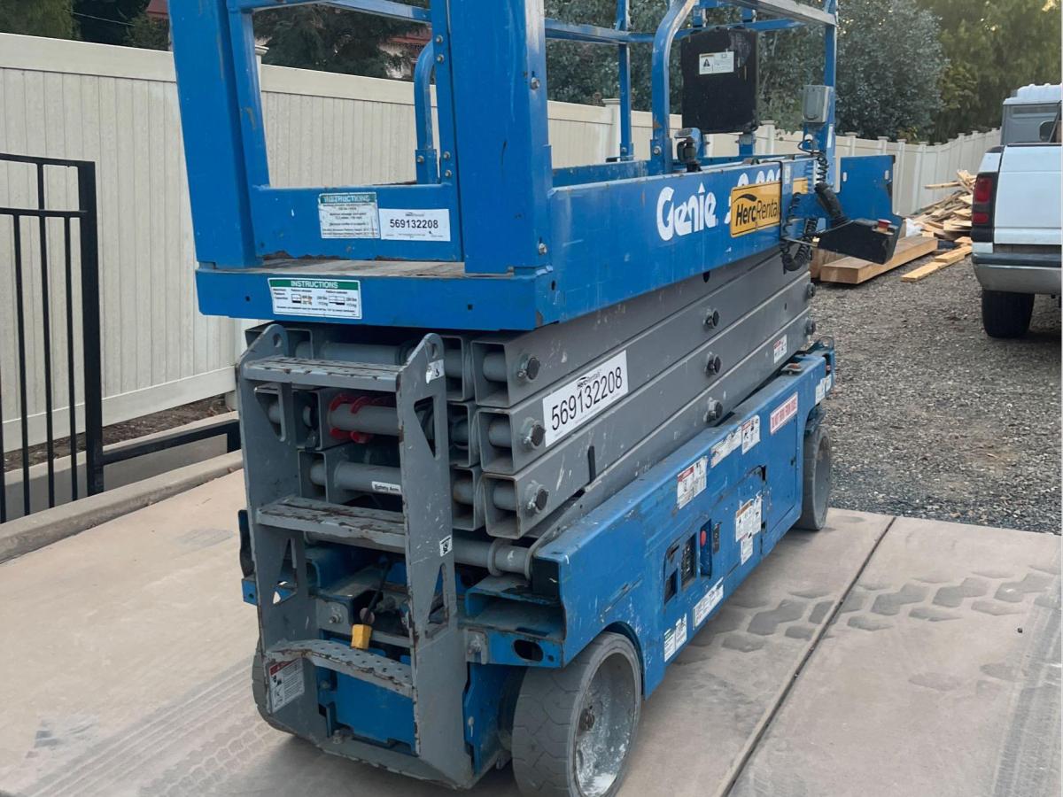 2018 Genie GS-2632