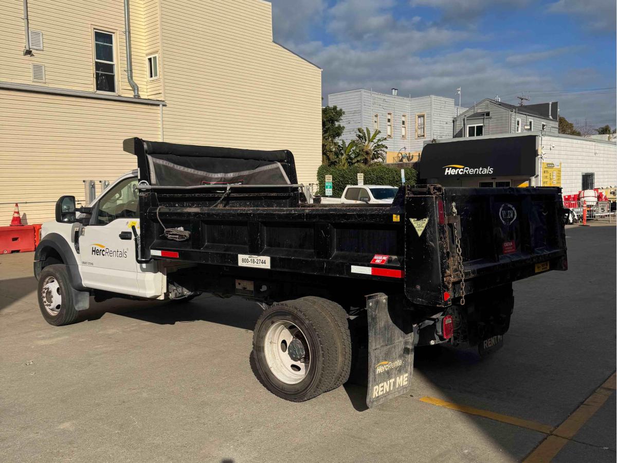 2017 Ford F550