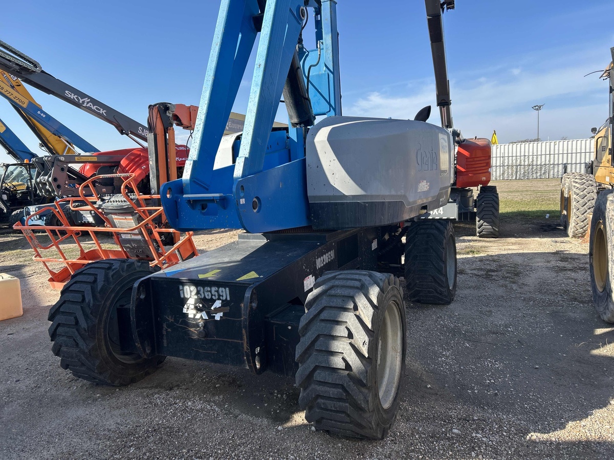 2018 Genie S-85-5