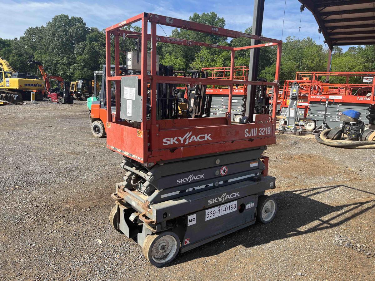 2018 Skyjack SJ3219