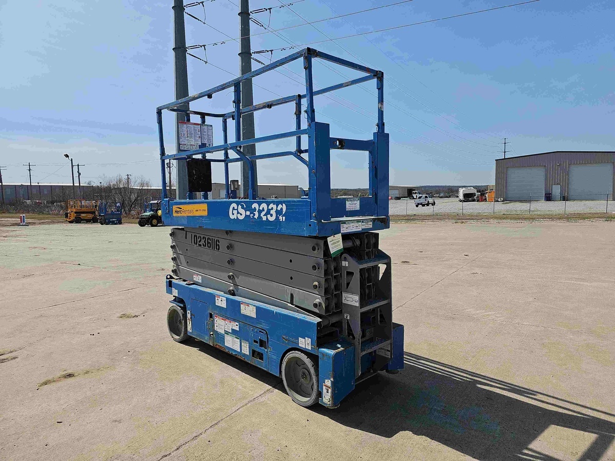 2018 Genie GS-3232-4